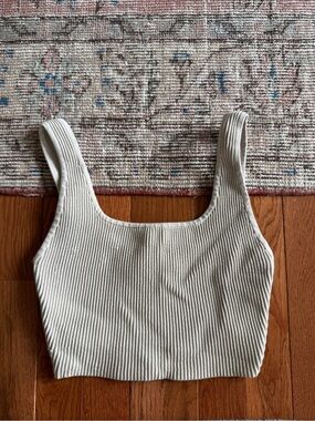 Babaton Ribbed Crop Tank Top in Cream